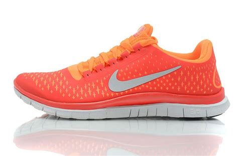 Orange Nike Free. Nike.com